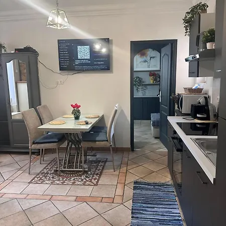3 Pieces Avec Terrasse Ideal Famille * Ментона