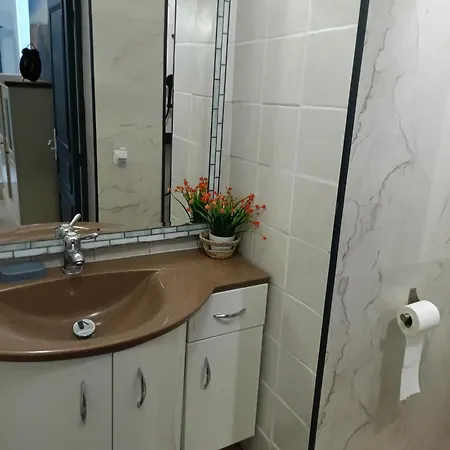 3 Pieces Avec Terrasse Ideal Famille Μεντόν