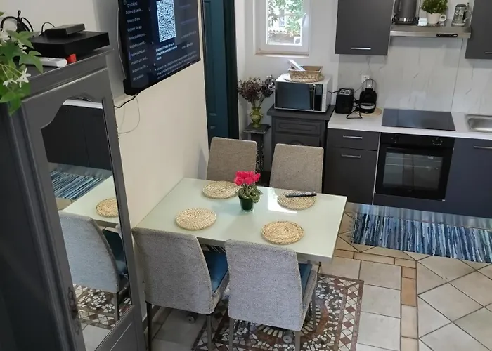 3 Pieces Avec Terrasse Ideal Famille * Menton