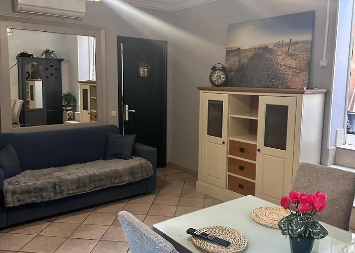 3 Pièces Avec Terrasse Idéal Famille Apartamento *