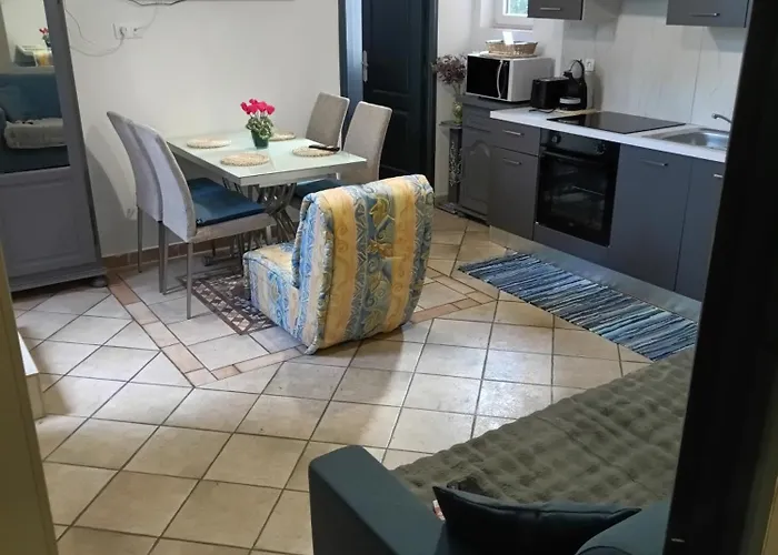 3 Pieces Avec Terrasse Ideal Famille * Μεντόν